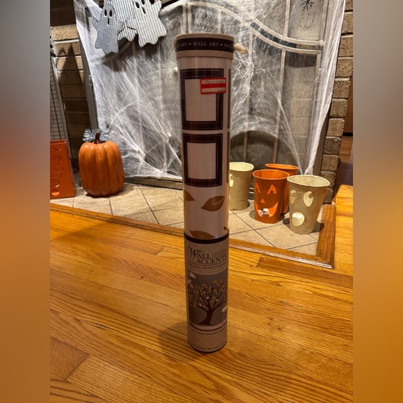 NWT Designer Wall Accents Gold Family Tree Wall Decals - Picture 1 of 4